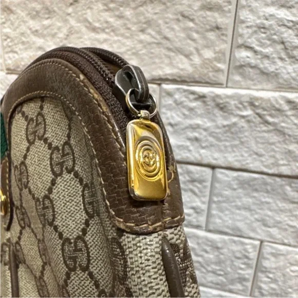 Gucci Beige and Brown Crossbody Bag - Picture 4 of 11